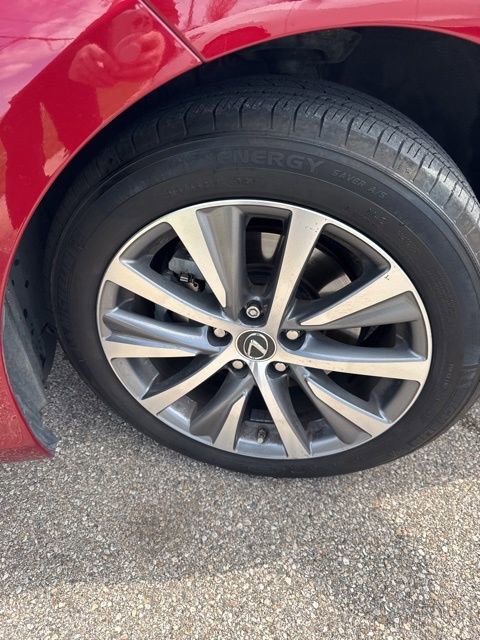 Used 2021 Lexus ES 300h w/ Premium Package image 4