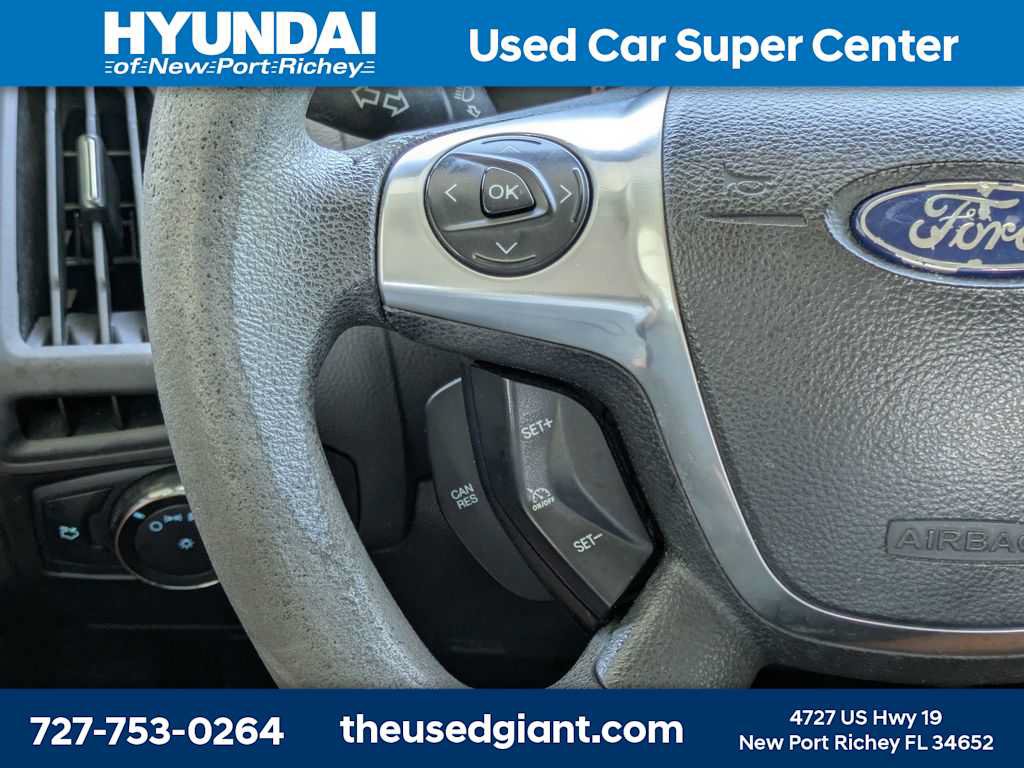 Used 2014 Ford Focus SE FWD image 26