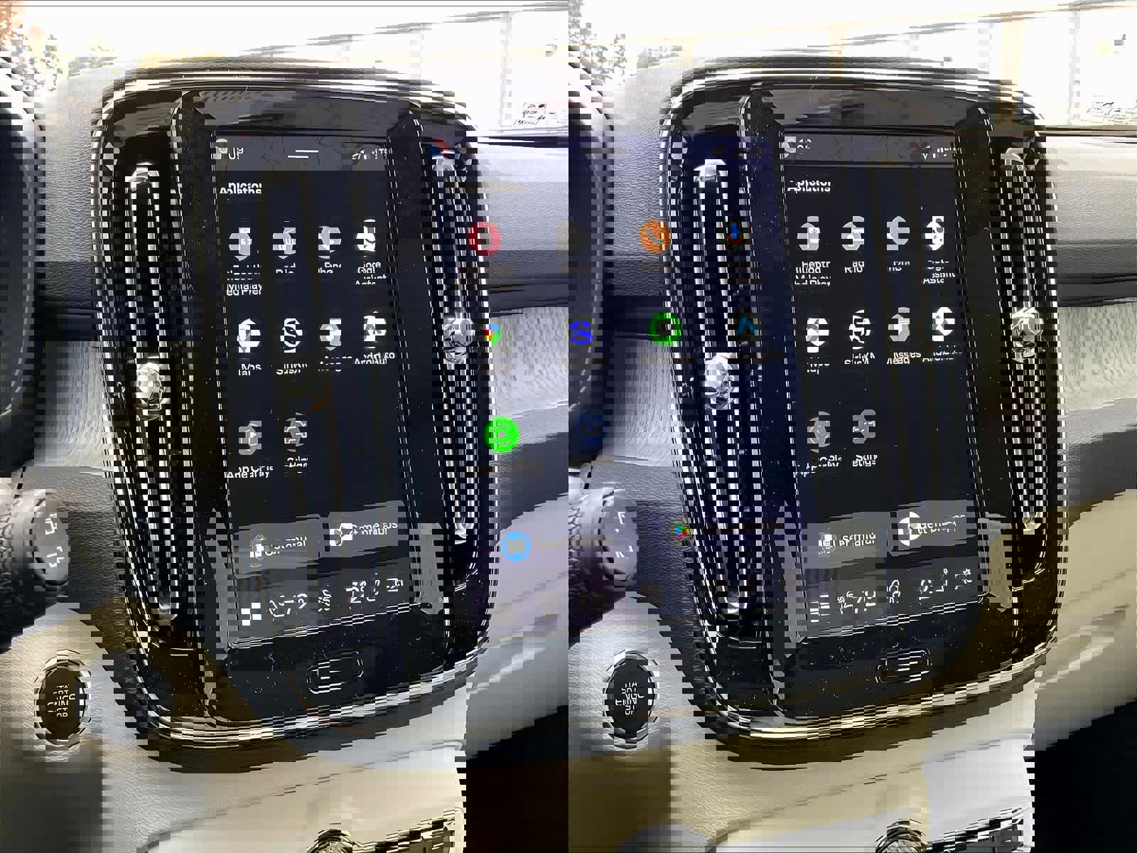 New 2026 Volvo XC40 B4 Plus w/ Climate Package image 21