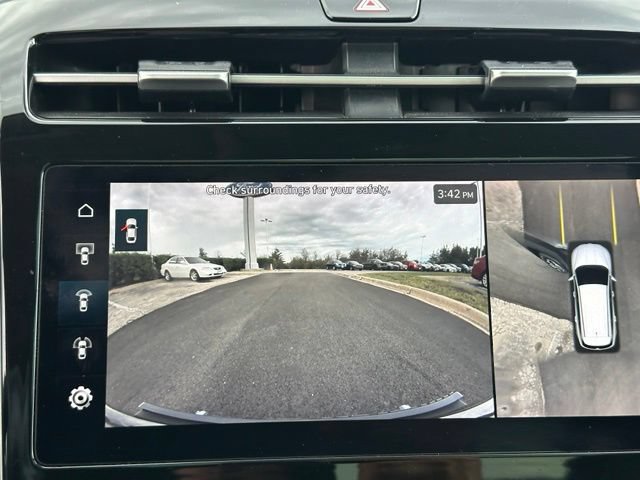 Used 2023 Hyundai Tucson Limited AWD/4WD image 30
