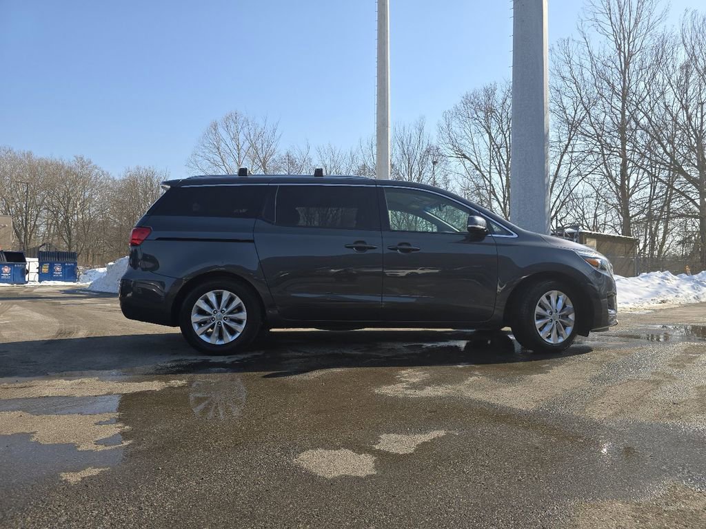 Used 2018 Kia Sedona EX image 14