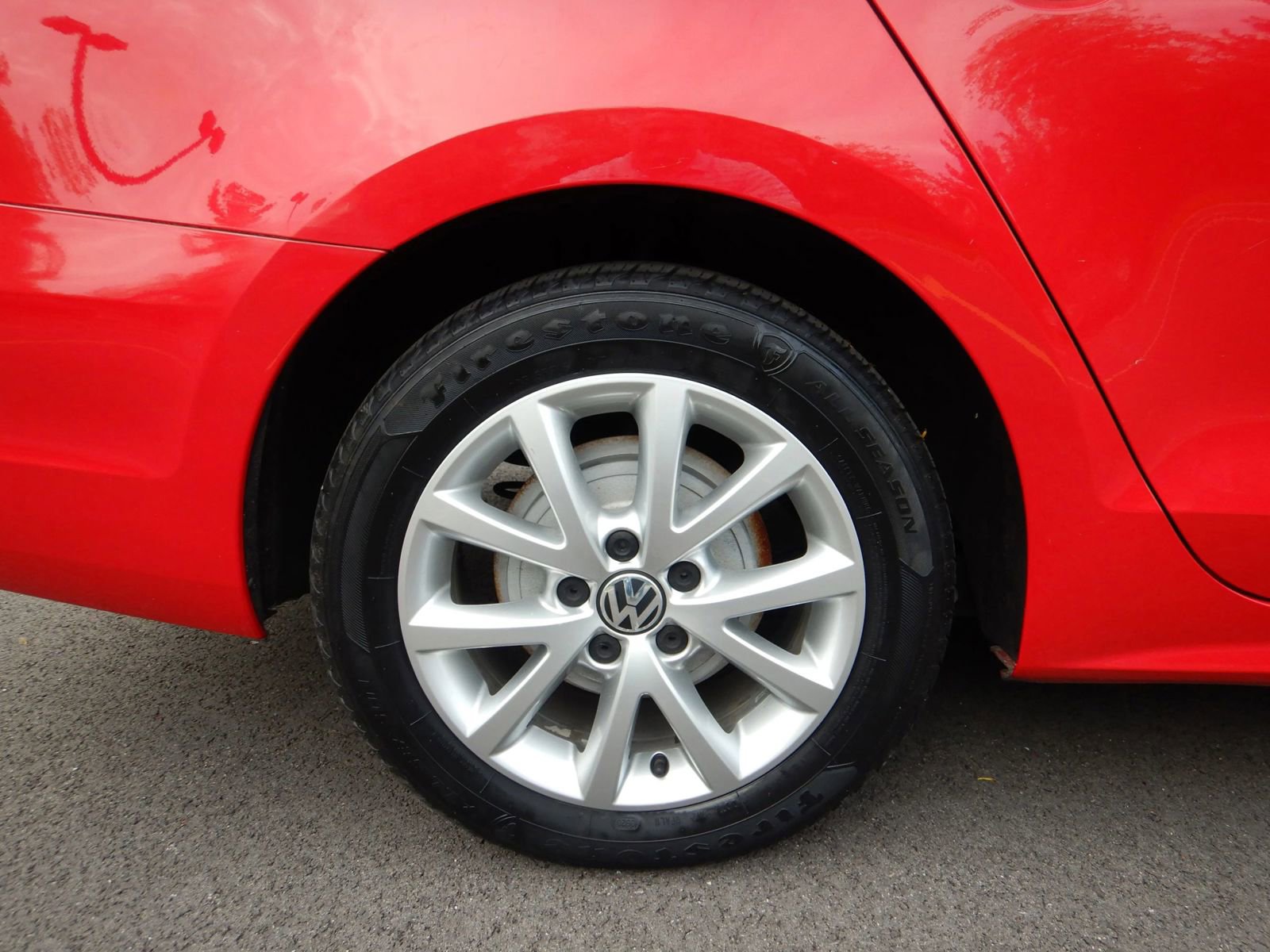 Used 2011 Volkswagen Jetta SE FWD image 28