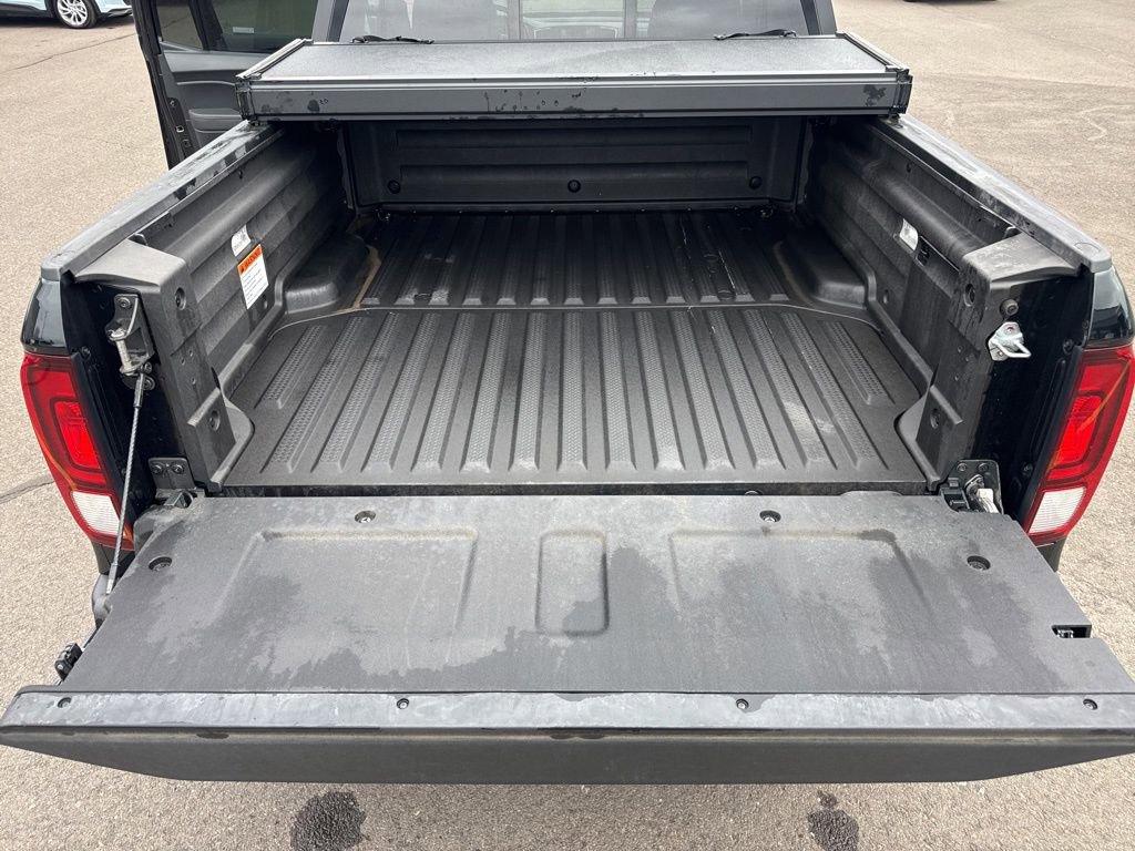 Used 2021 Honda Ridgeline Black Edition image 12