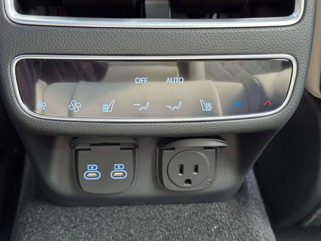 New 2026 Genesis GV70 3.5T Sport Prestige AWD/4WD image 12