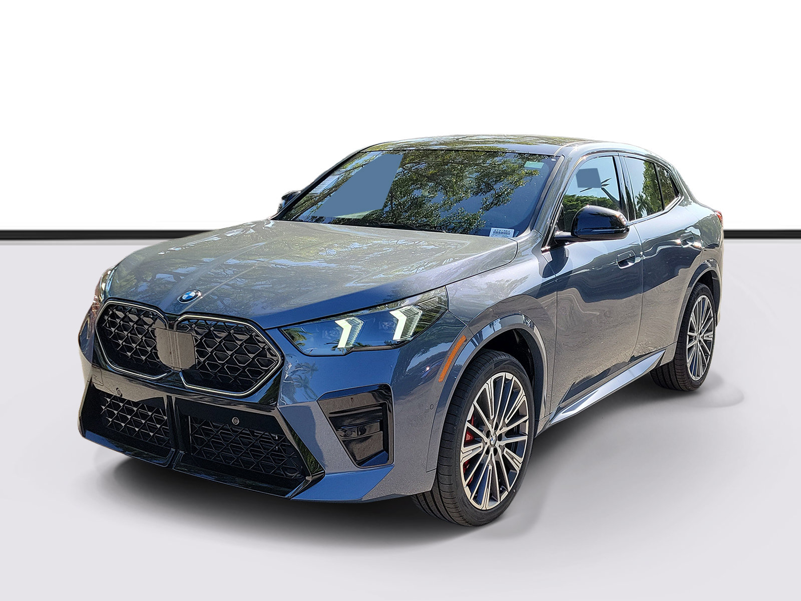 New 2026 BMW X2 xDrive28i w/ M Sport Package AWD/4WD image 2