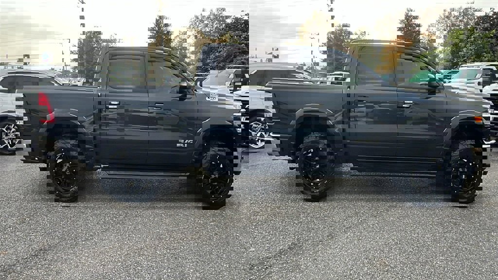 Used 2020 RAM 1500 Big Horn image 4