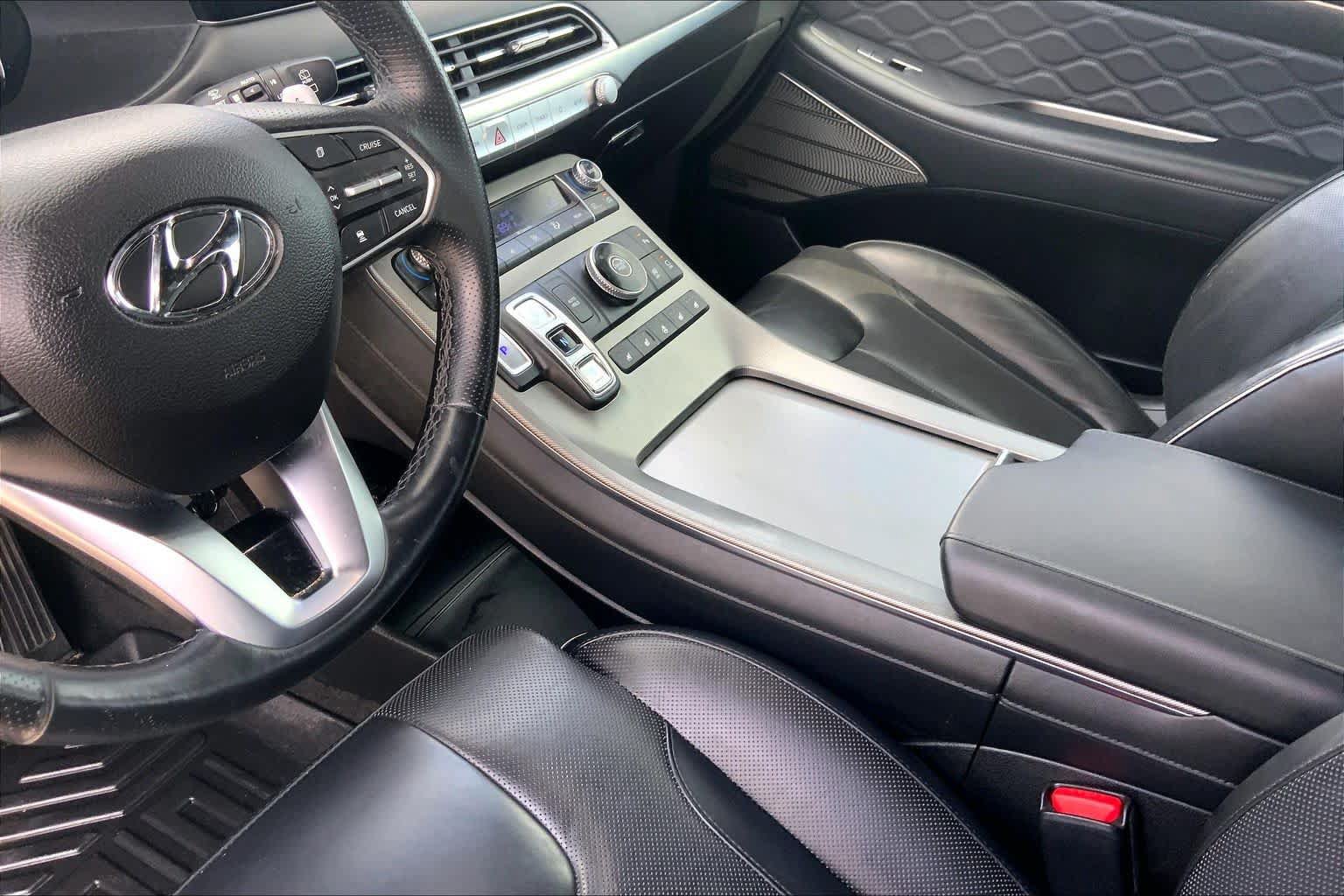 Used 2022 Hyundai Palisade Calligraphy FWD image 16
