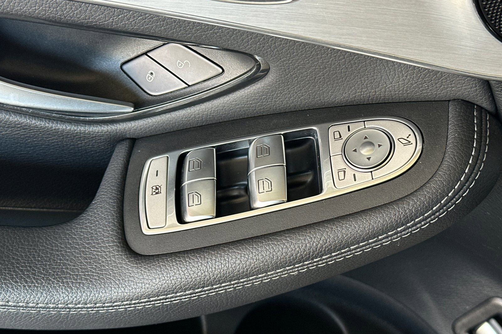 Certified 2021 Mercedes-Benz GLC 300 4MATIC Coupe image 13