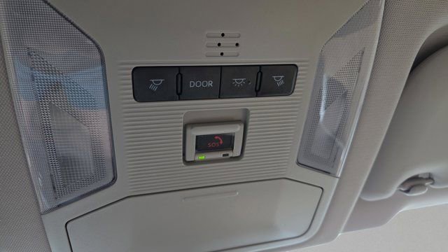 Certified 2025 Toyota RAV4 LE image 31