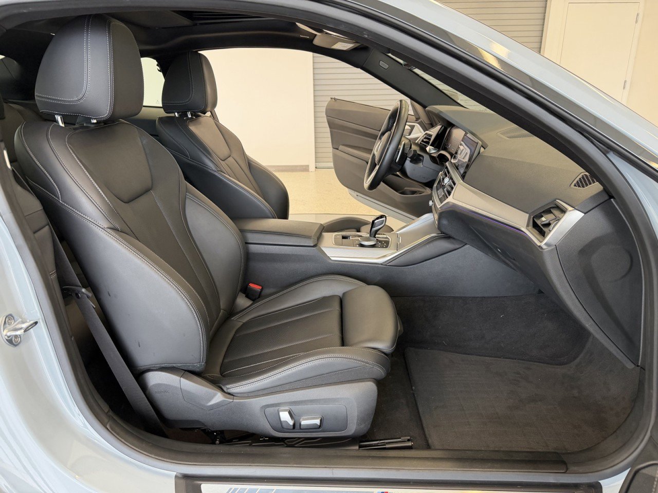 Used 2023 BMW 430i xDrive Coupe w/ M Sport Package image 46