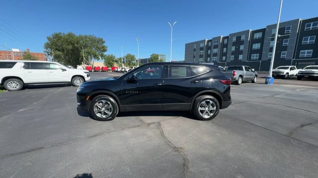 Used 2023 Chevrolet Blazer LT w/ Driver Confidence Package AWD/4WD image 5