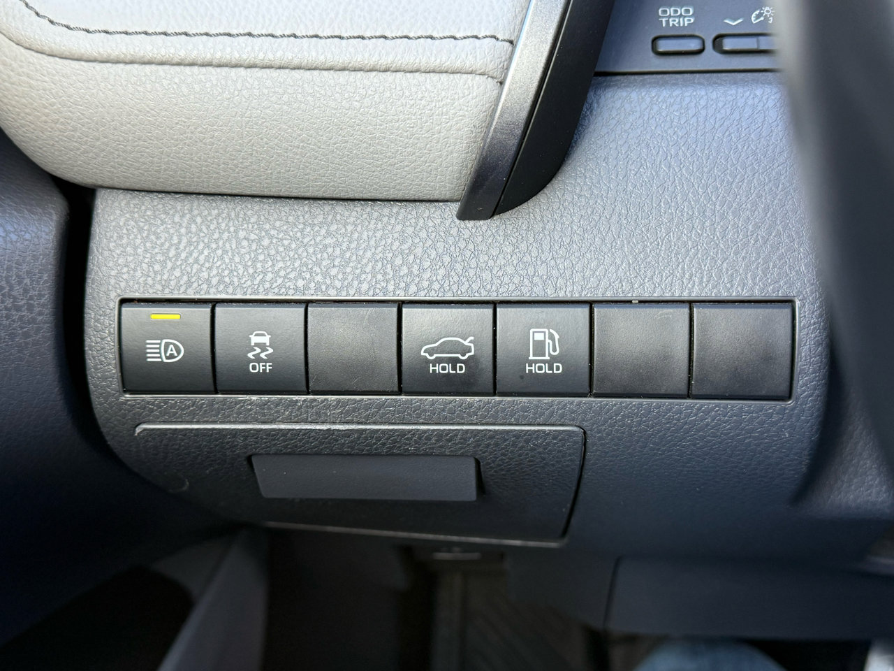 Used 2024 Toyota Camry SE image 26