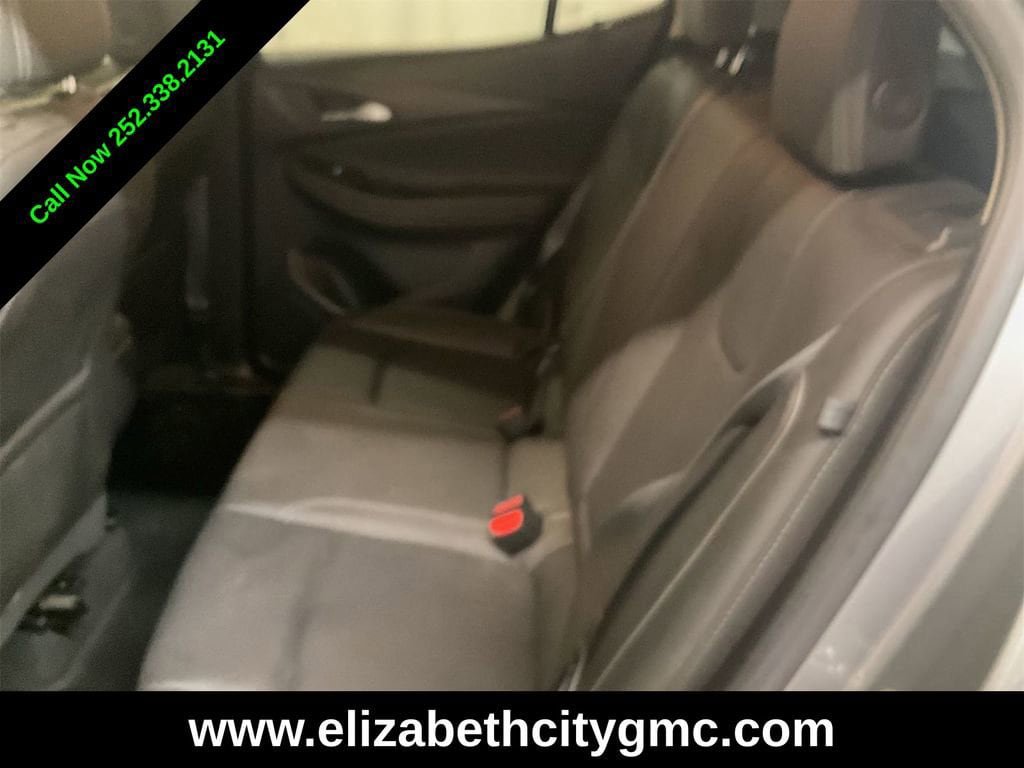 Used 2024 Buick Encore GX Sport Touring FWD image 4