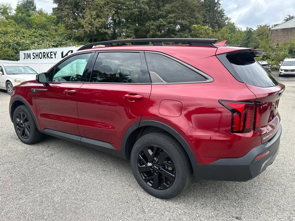 Certified 2023 Kia Sorento S w/ Panoramic Sunroof Package AWD/4WD image 7