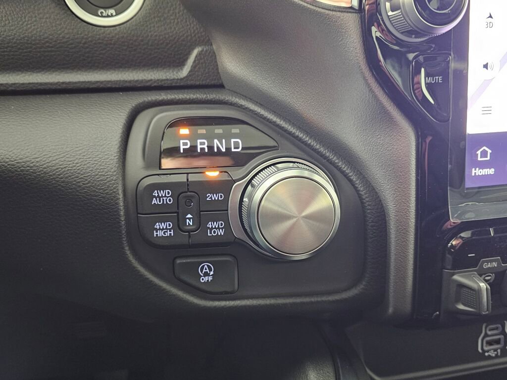 New 2026 RAM 1500 Laramie w/ Laramie Preferred Package image 32