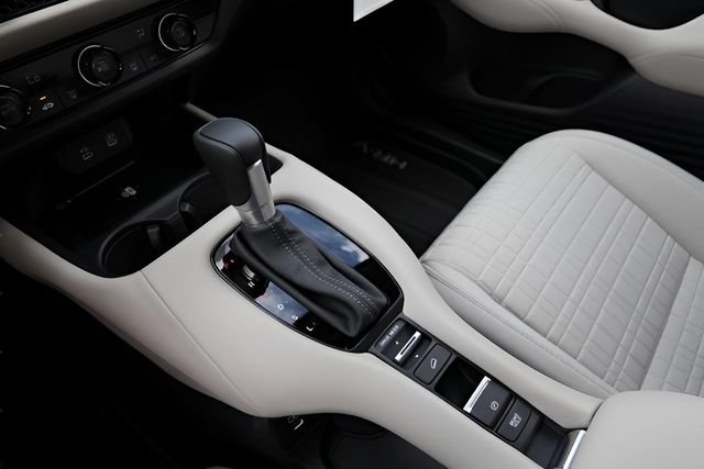 New 2027 Honda HR-V LX image 25