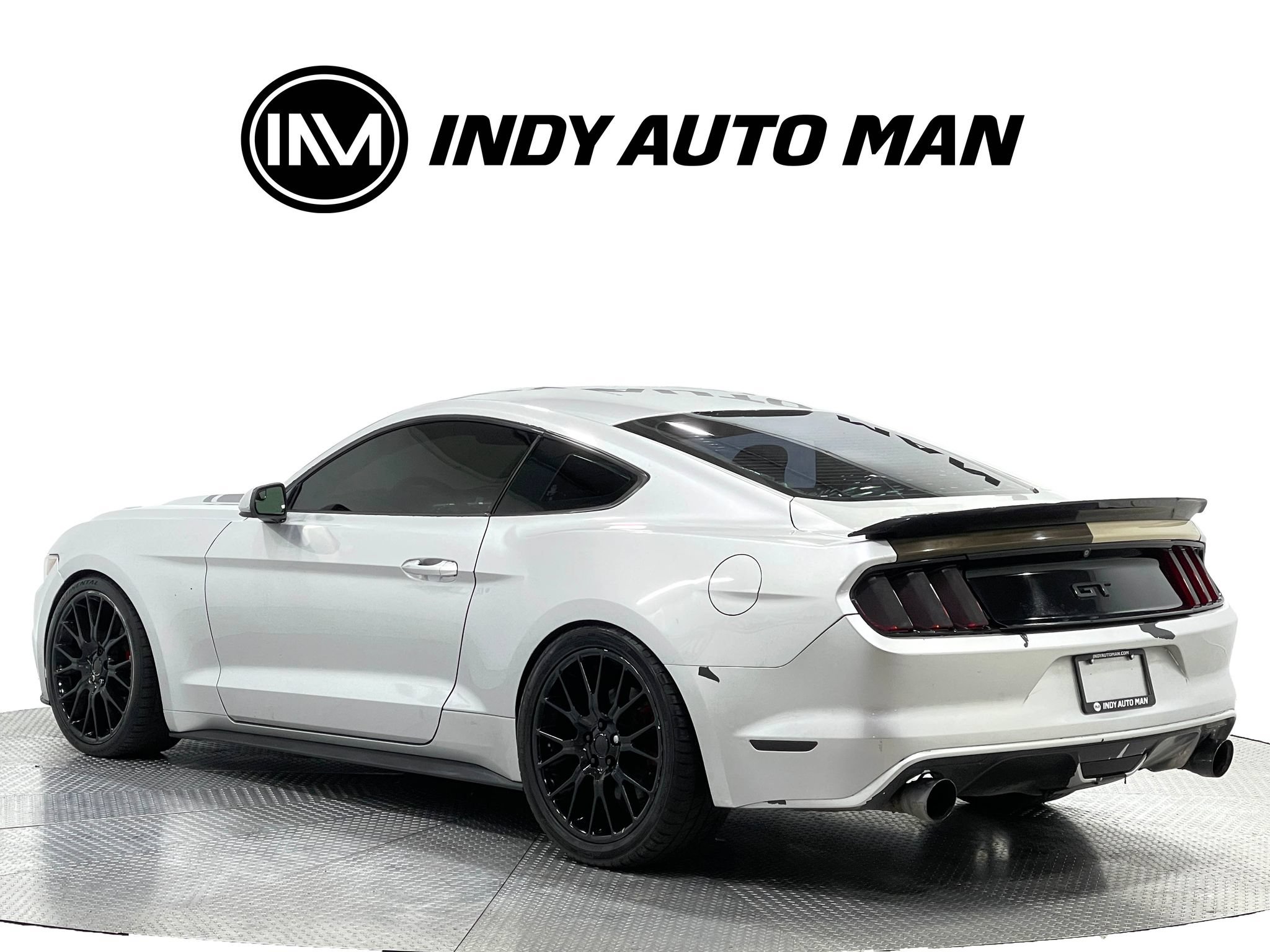 Used 2016 Ford Mustang GT w/ Interior & Wheel Package RWD image 6