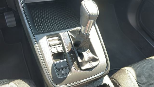 Used 2024 Honda CR-V LX image 17