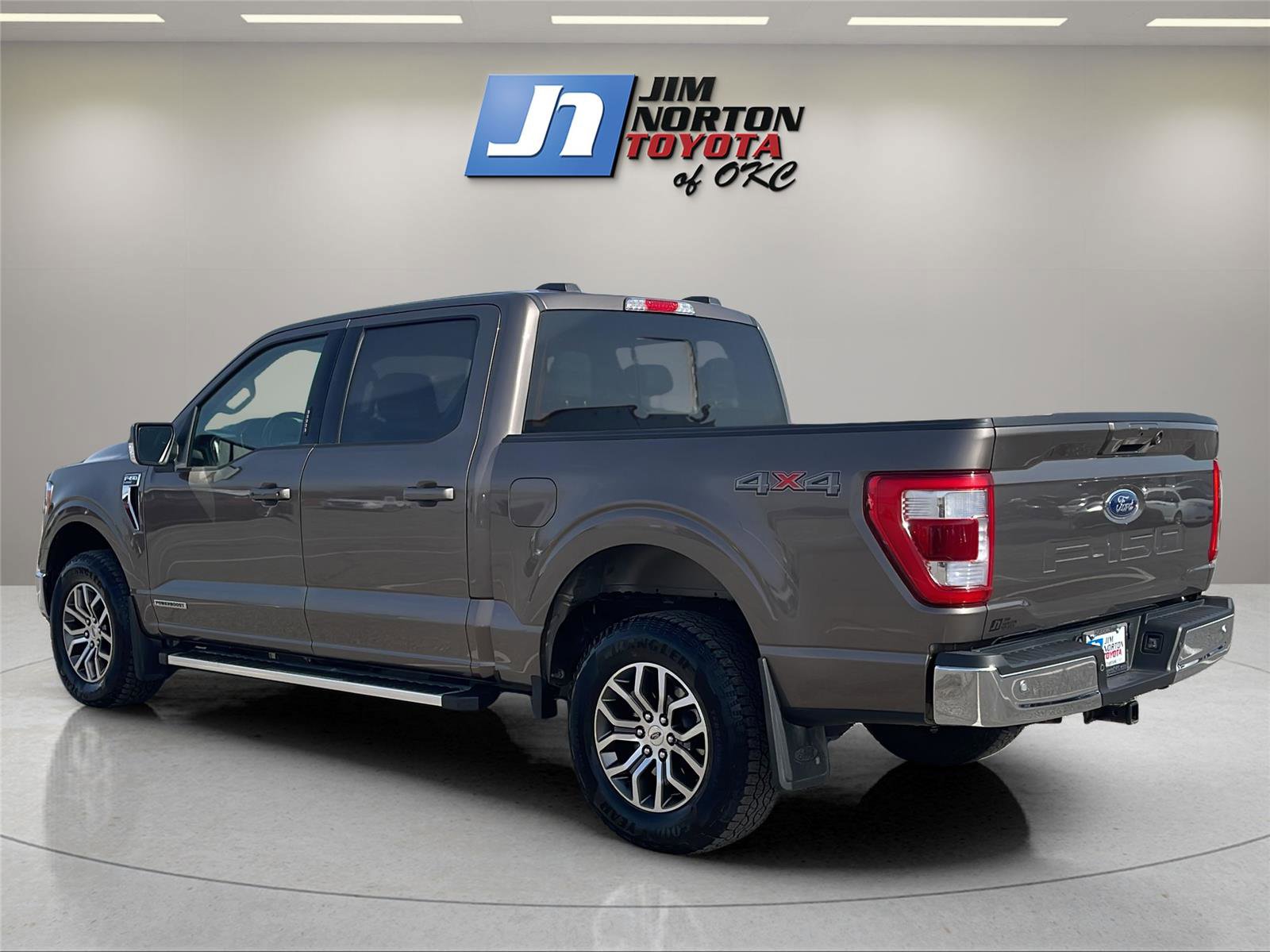 Used 2022 Ford F150 Lariat image 7