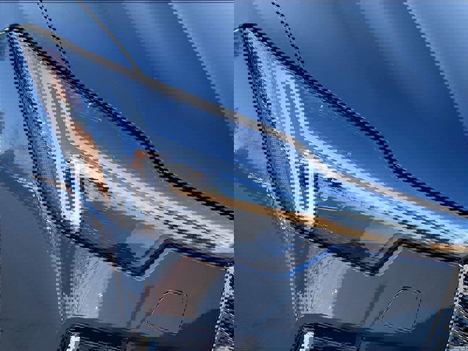 New 2026 Volvo XC90 T8 Plus w/ Protection Package image 33