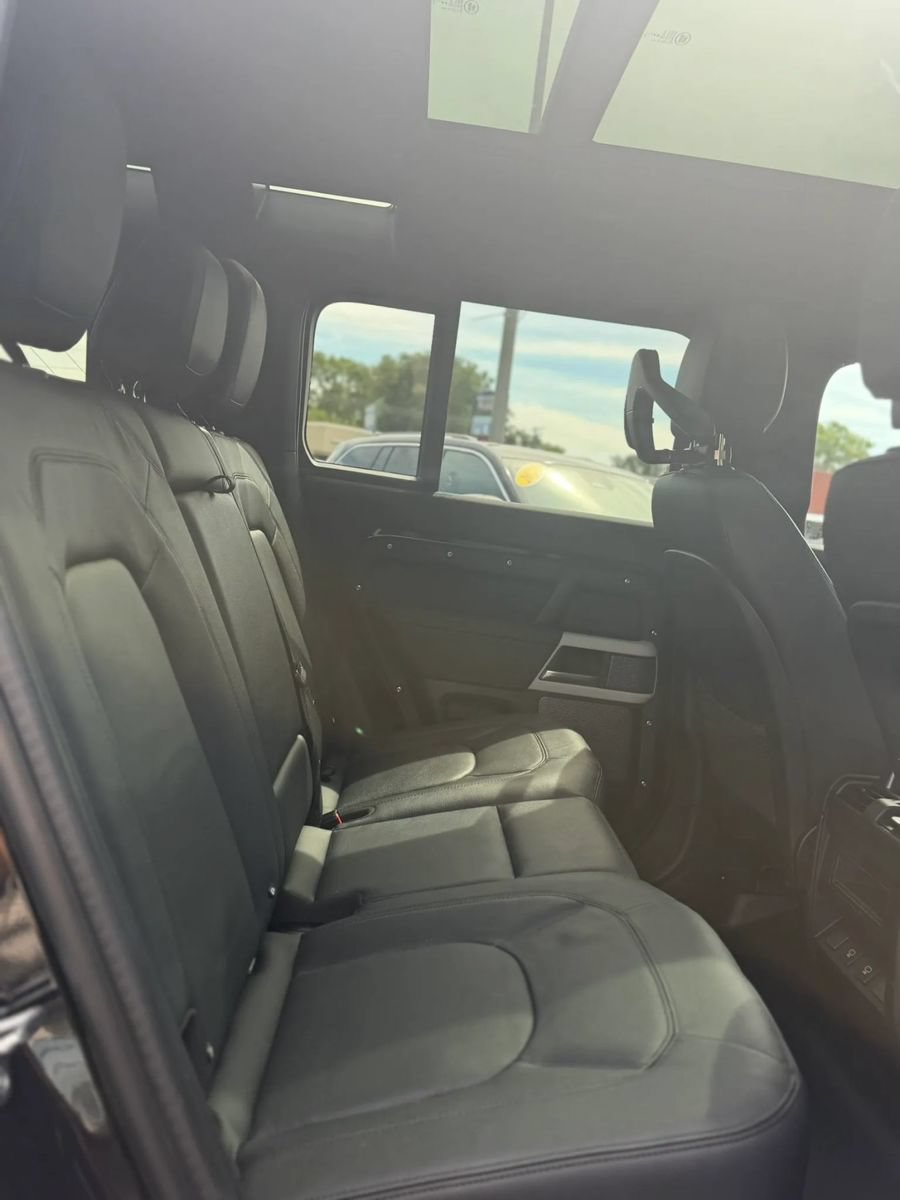 Used 2024 Land Rover Defender 110 S AWD/4WD image 20