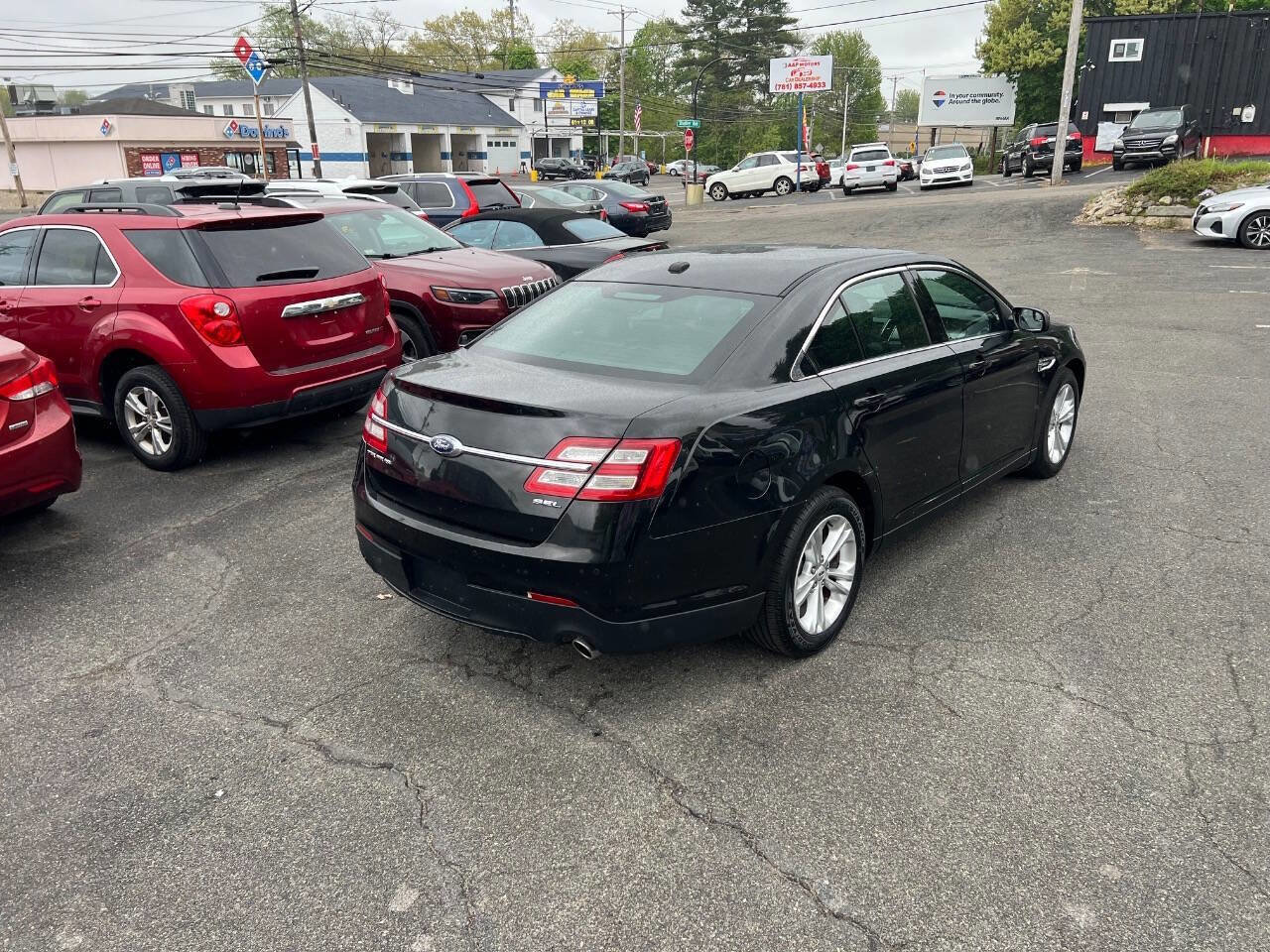 Used 2014 Ford Taurus SEL w/ Equipment Group 201A FWD image 14