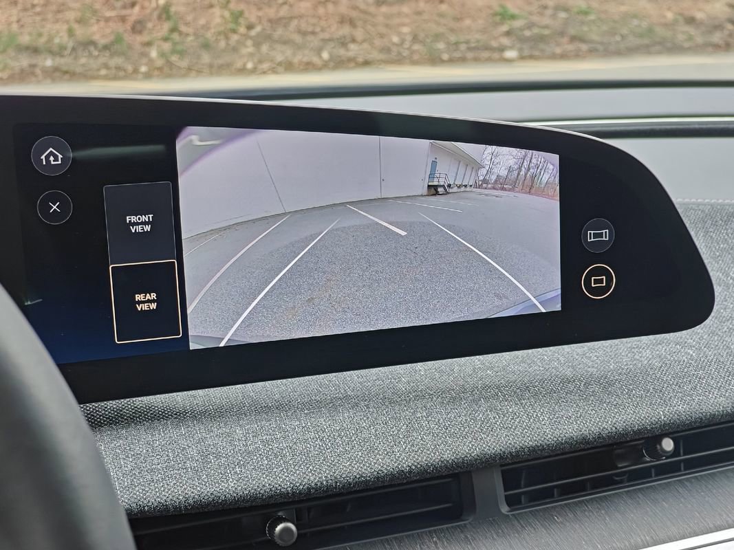 Used 2024 Lucid Air Pure image 25