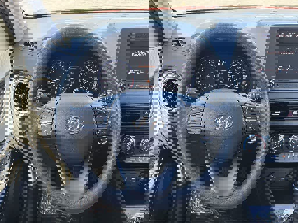 Used 2023 Hyundai Kona SEL image 10