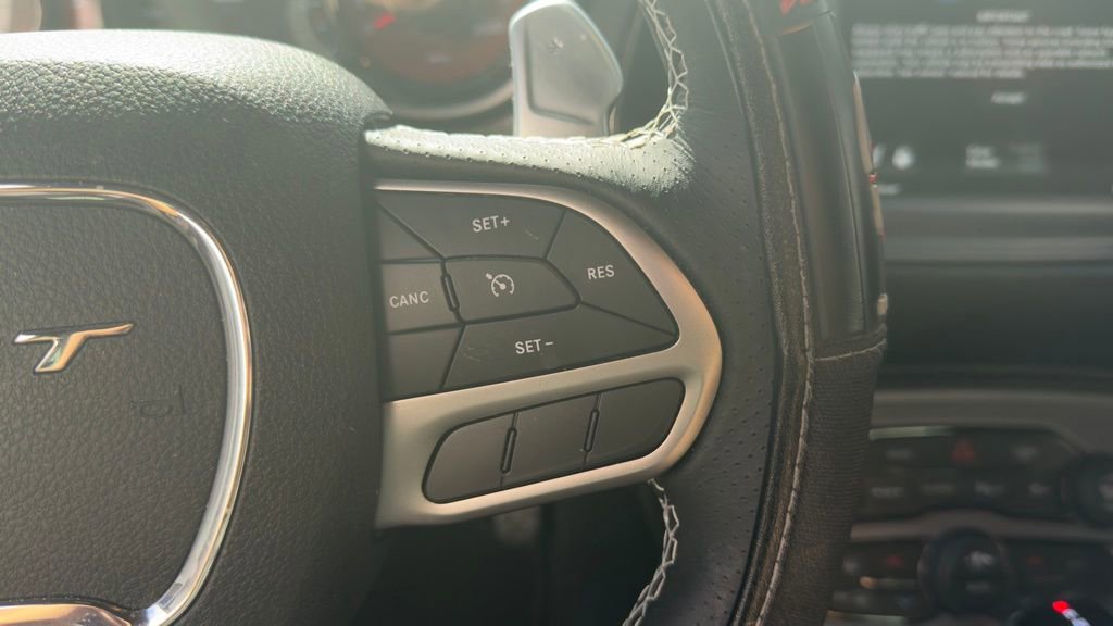 Used 2023 Dodge Challenger SRT Hellcat RWD image 9