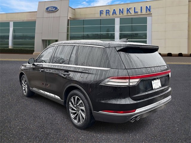 Certified 2025 Lincoln Aviator Premiere image 5