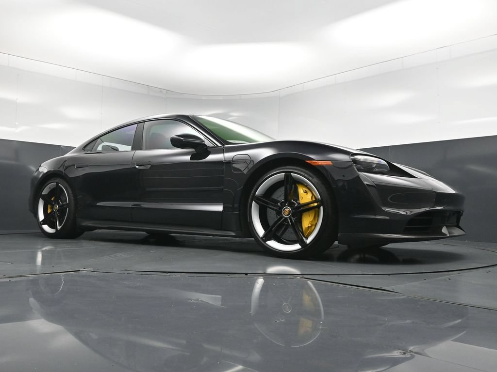 Certified 2024 Porsche Taycan Turbo S w/ Premium Package AWD/4WD image 31