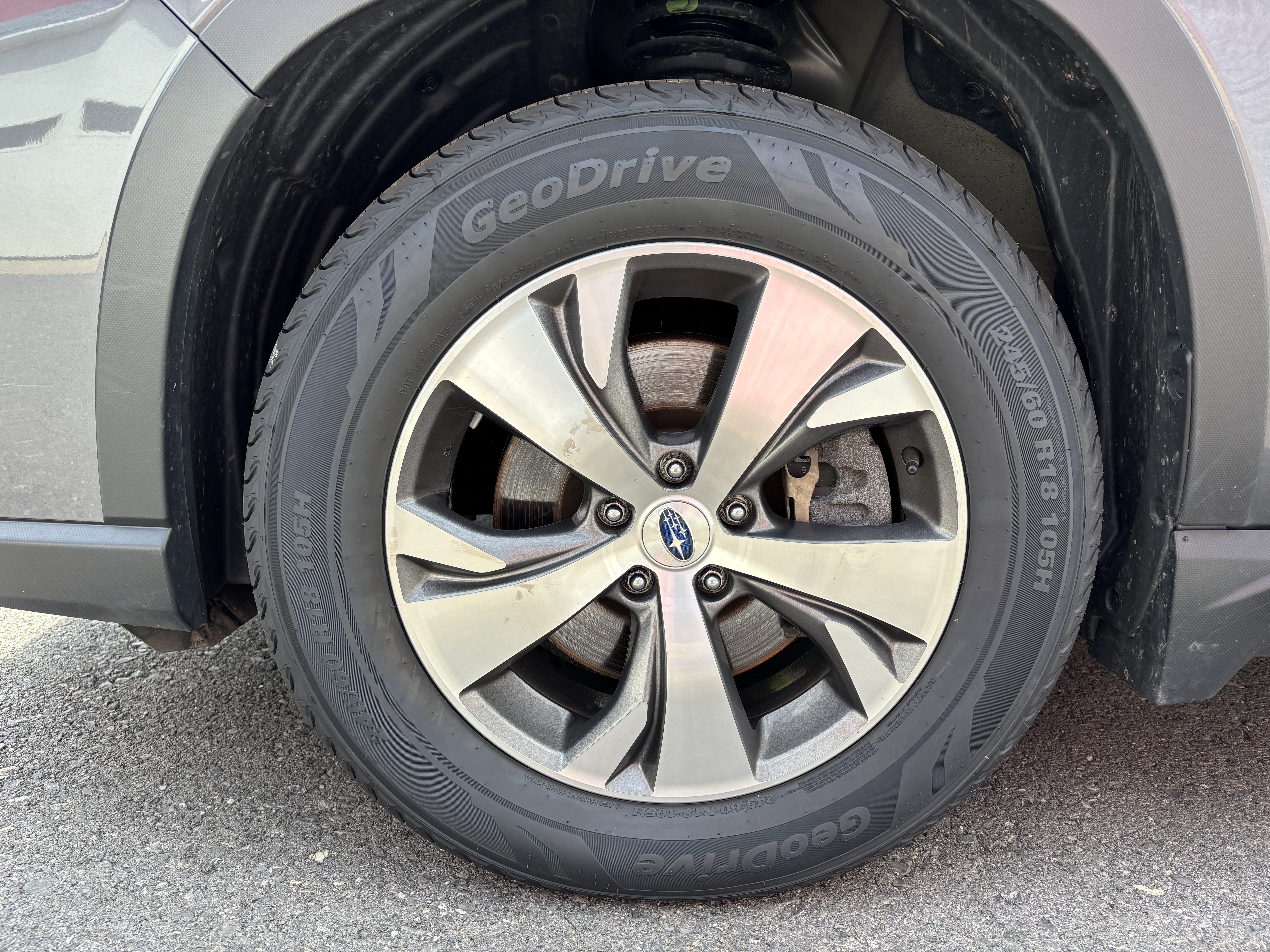 Used 2021 Subaru Ascent Premium w/ Convenience Package AWD/4WD image 10