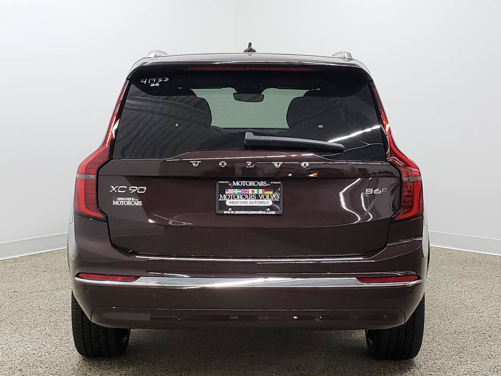 New 2026 Volvo XC90 B6 Plus w/ Protection Package Premier AWD/4WD image 4
