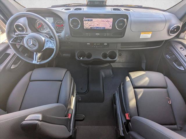 New 2026 Mercedes-Benz Sprinter 2500 image 15
