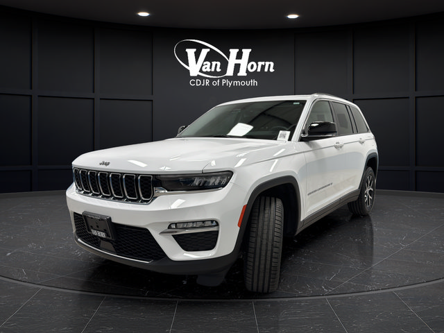 Used 2022 Jeep Grand Cherokee Limited AWD/4WD image 3