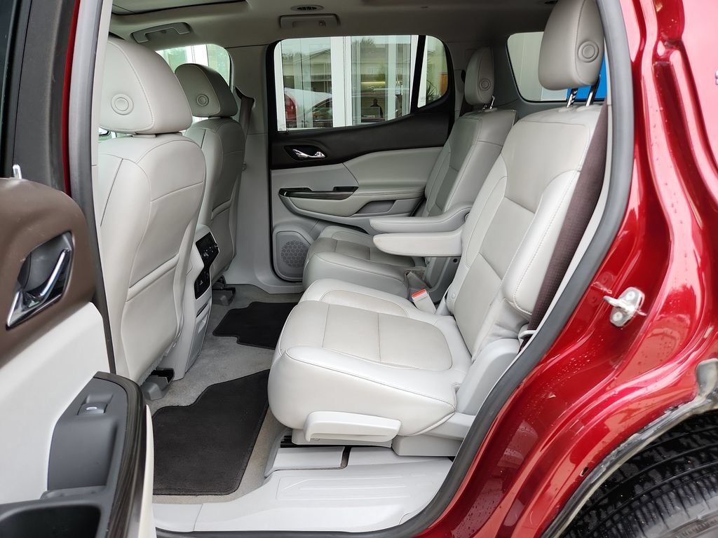 Used 2017 GMC Acadia SLT AWD/4WD image 29