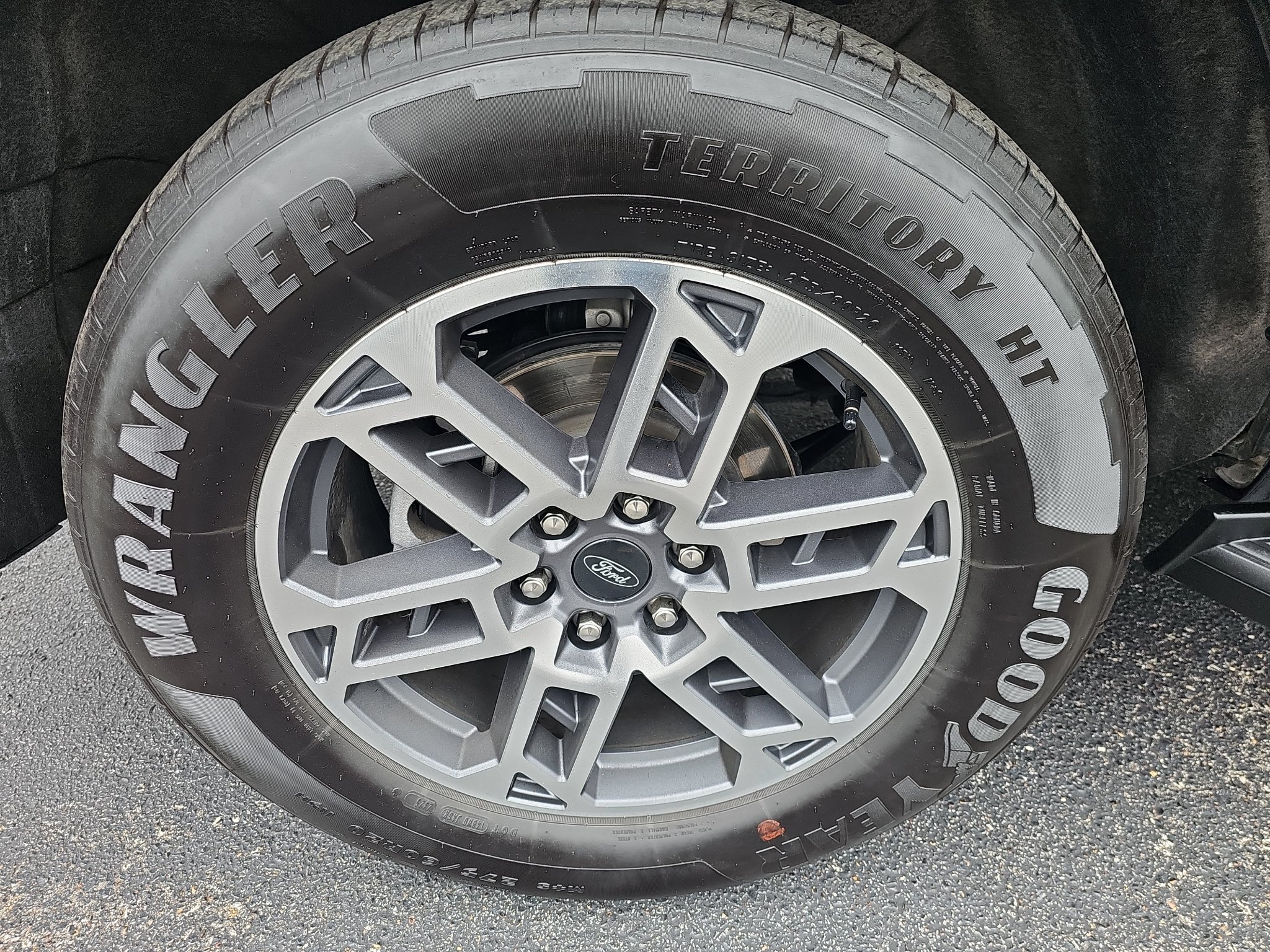 Certified 2025 Ford Expedition Active RWD image 24