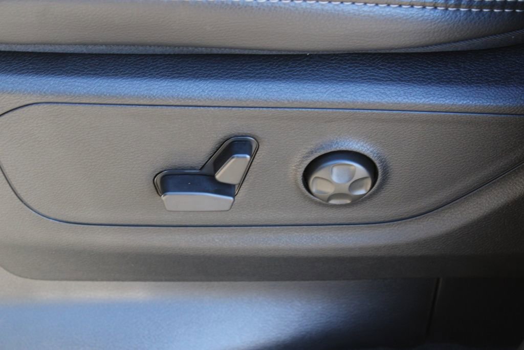 Used 2026 RAM 1500 Rebel w/ G/T Package image 17