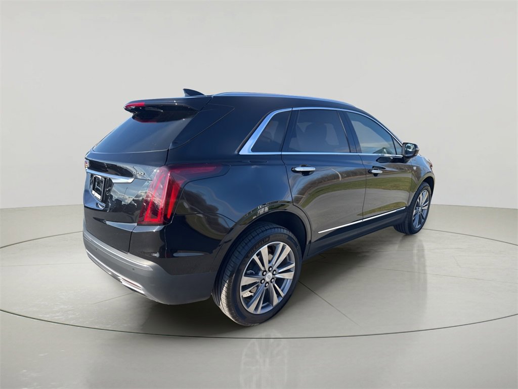 Used 2025 Cadillac XT5 Premium Luxury image 7