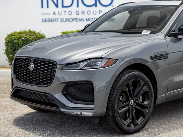 New 2026 Jaguar F-PACE R-Dynamic S image 2