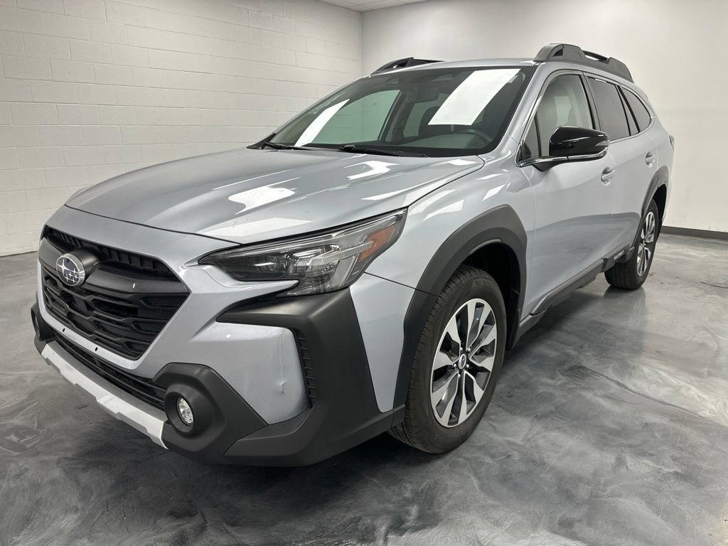 Used 2024 Subaru Outback Limited AWD/4WD image 1
