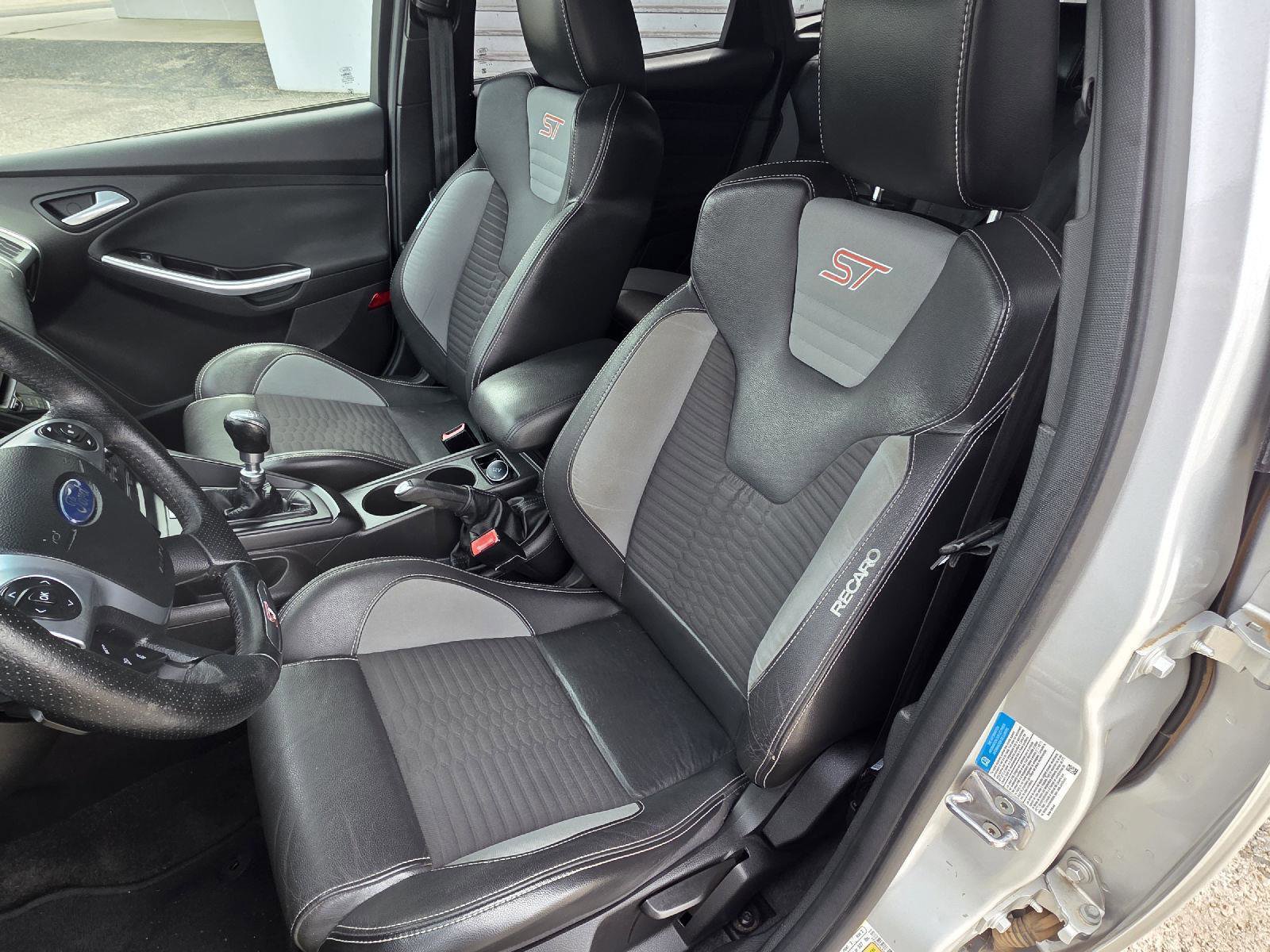 Used 2013 Ford Focus ST image 35