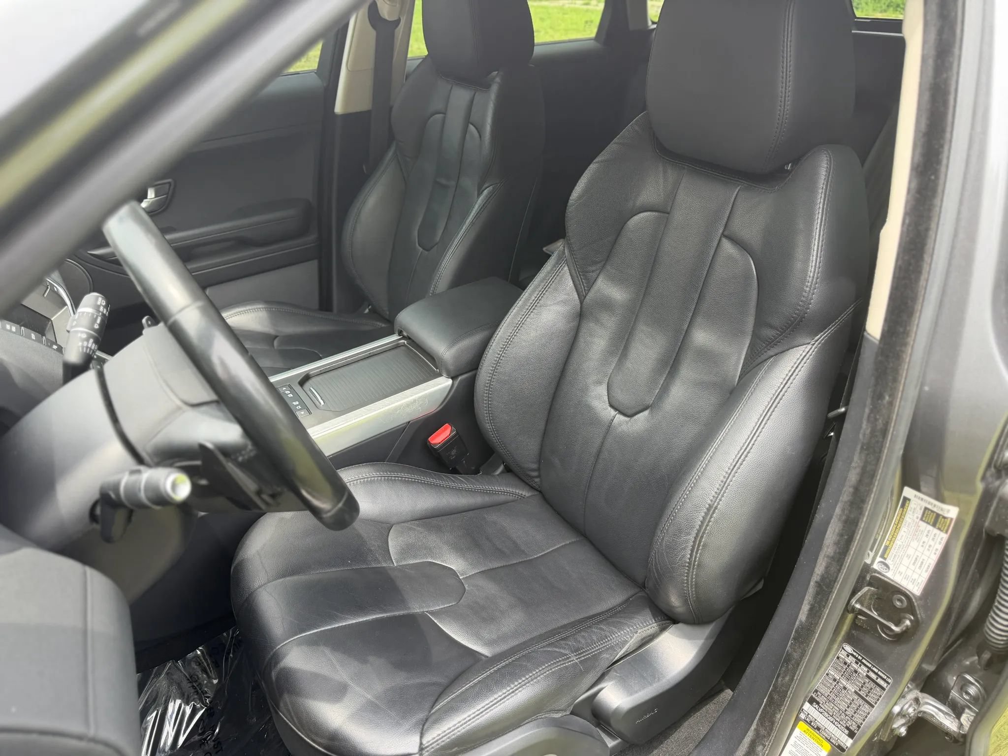Used 2015 Land Rover Range Rover Evoque Pure Plus AWD/4WD image 18
