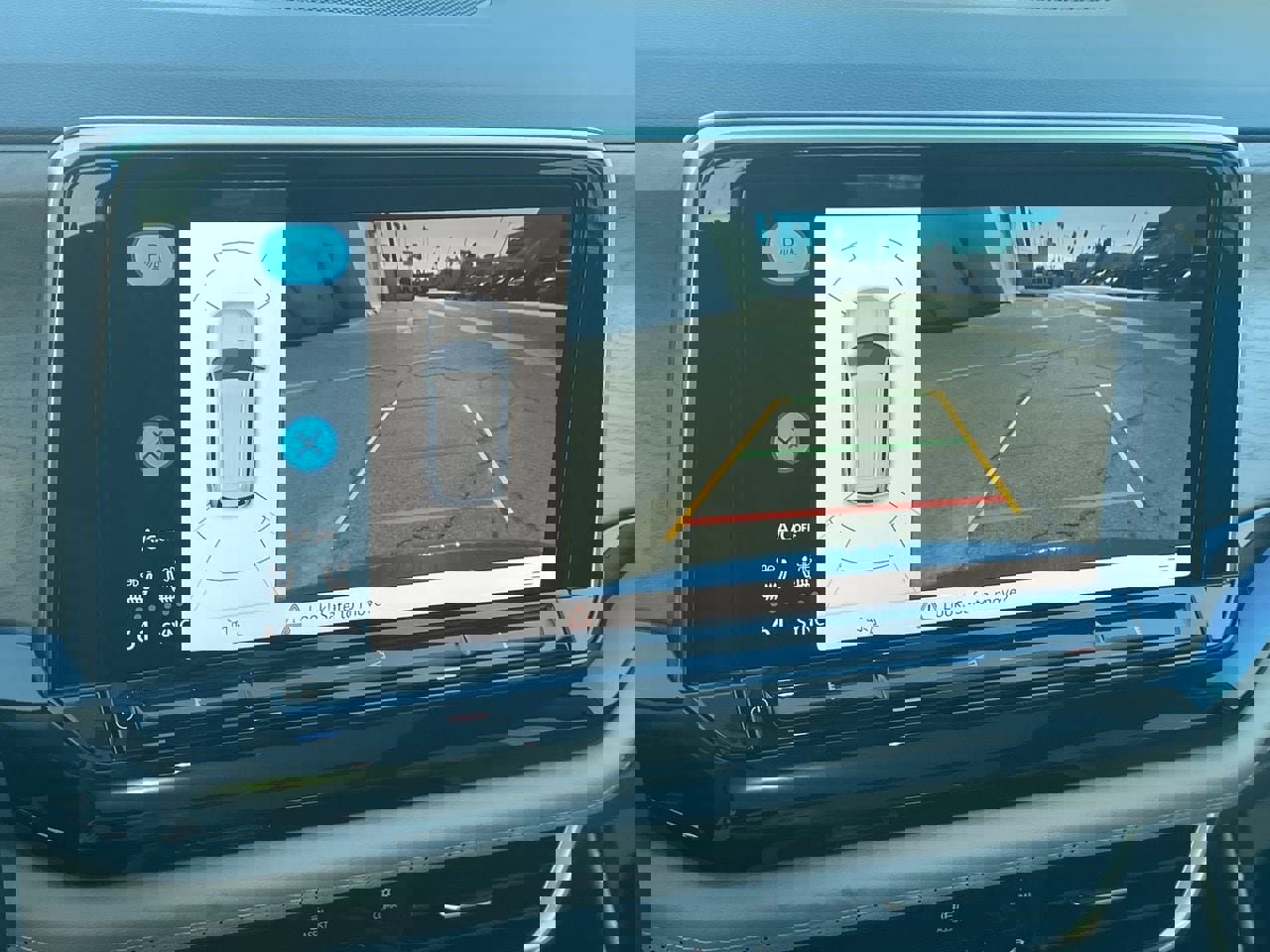 New 2026 Volkswagen Atlas SE image 23