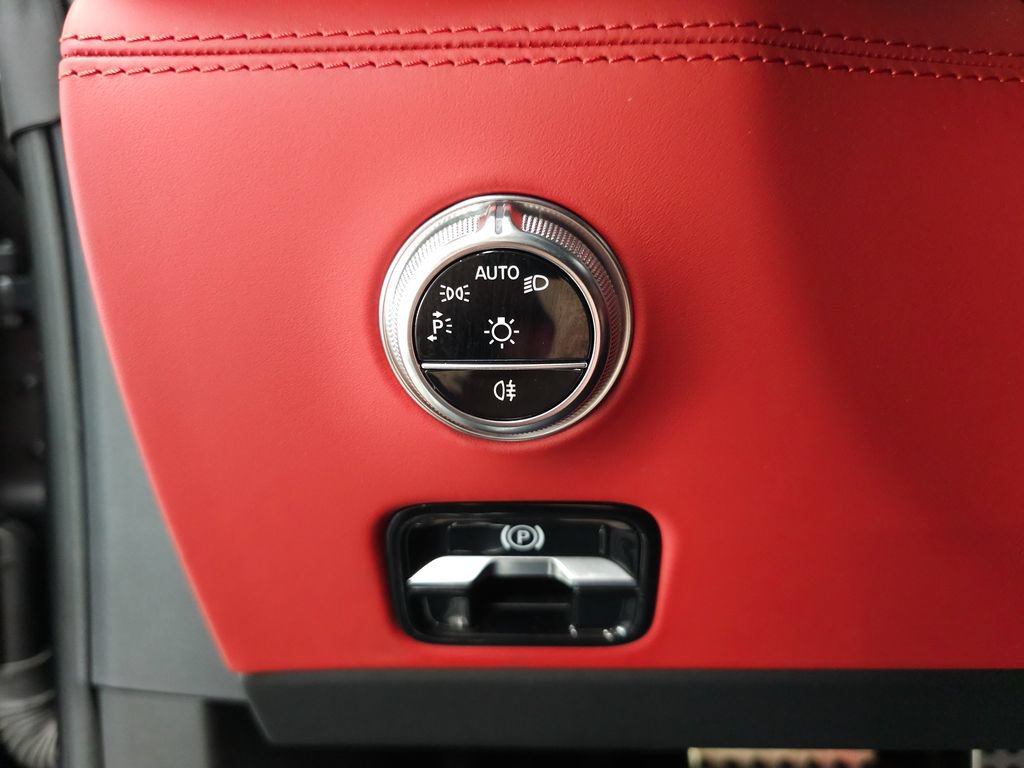 Certified 2024 Mercedes-Benz SL 63 AMG 4MATIC w/ Manufactur Interior Package image 11