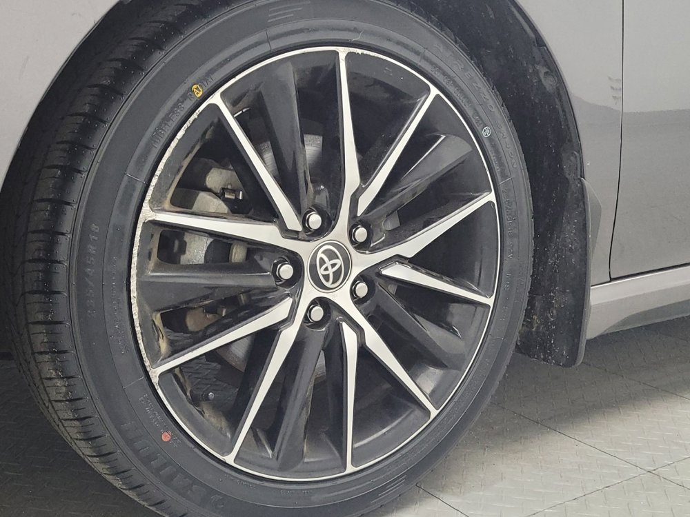 Used 2023 Toyota Camry SE FWD image 31