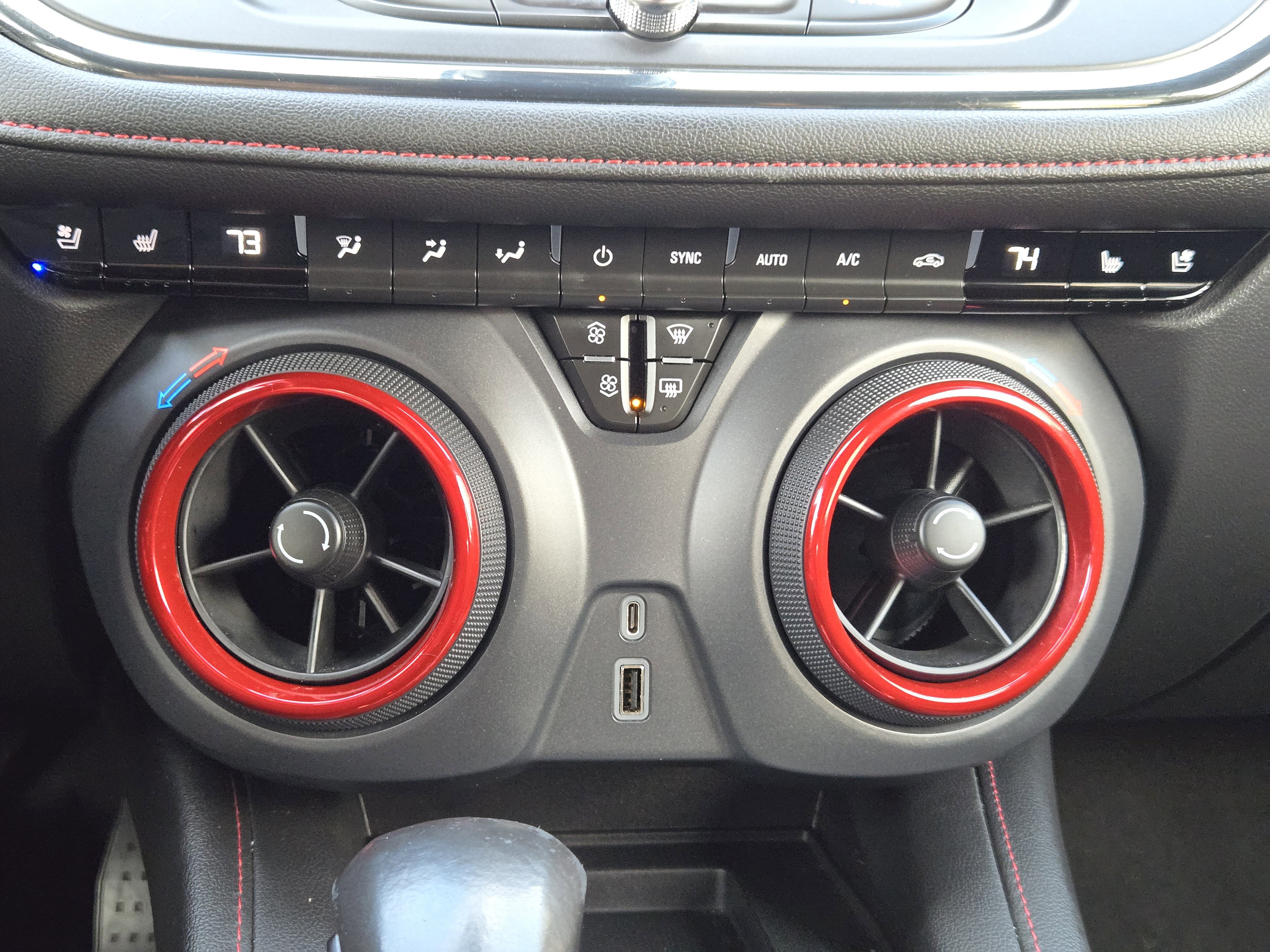 Used 2021 Chevrolet Blazer RS w/ Enhanced Convenience Package image 21