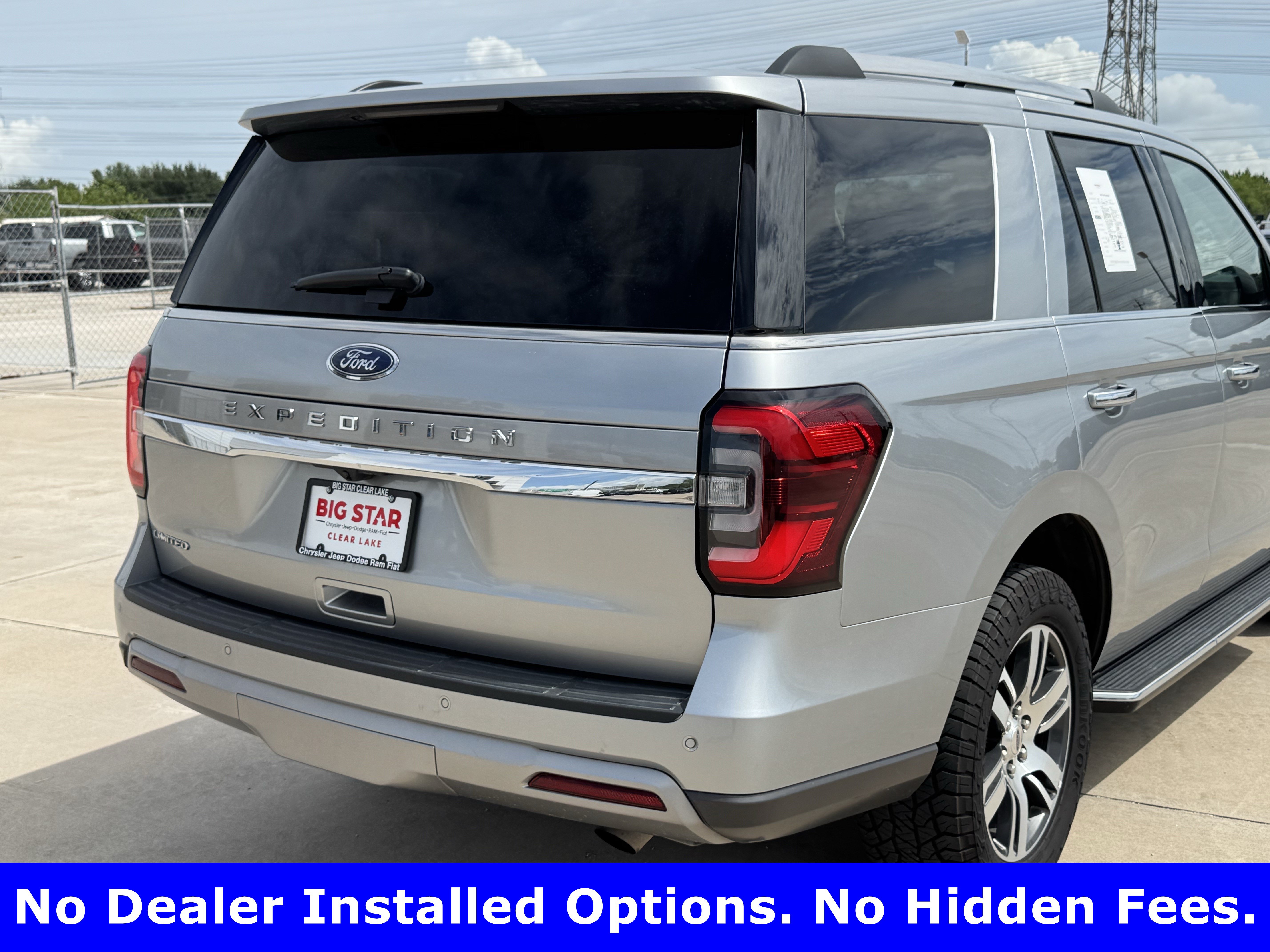 Used 2023 Ford Expedition Limited AWD/4WD image 7