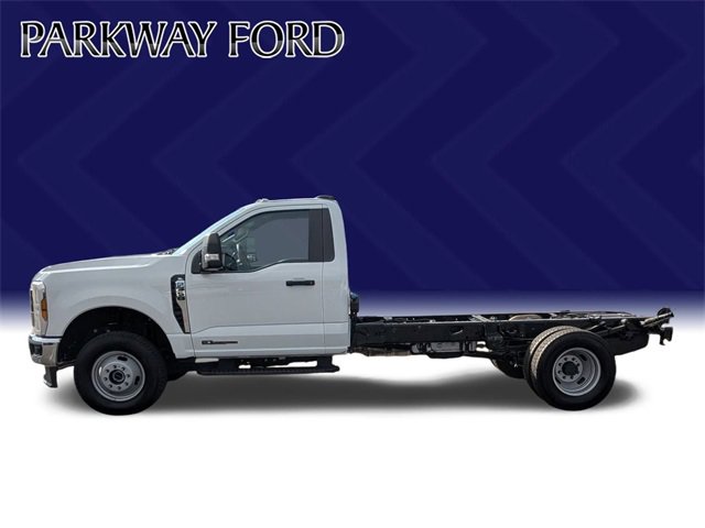 Used 2024 Ford F350 XL w/ Snow Plow Prep Package image 8