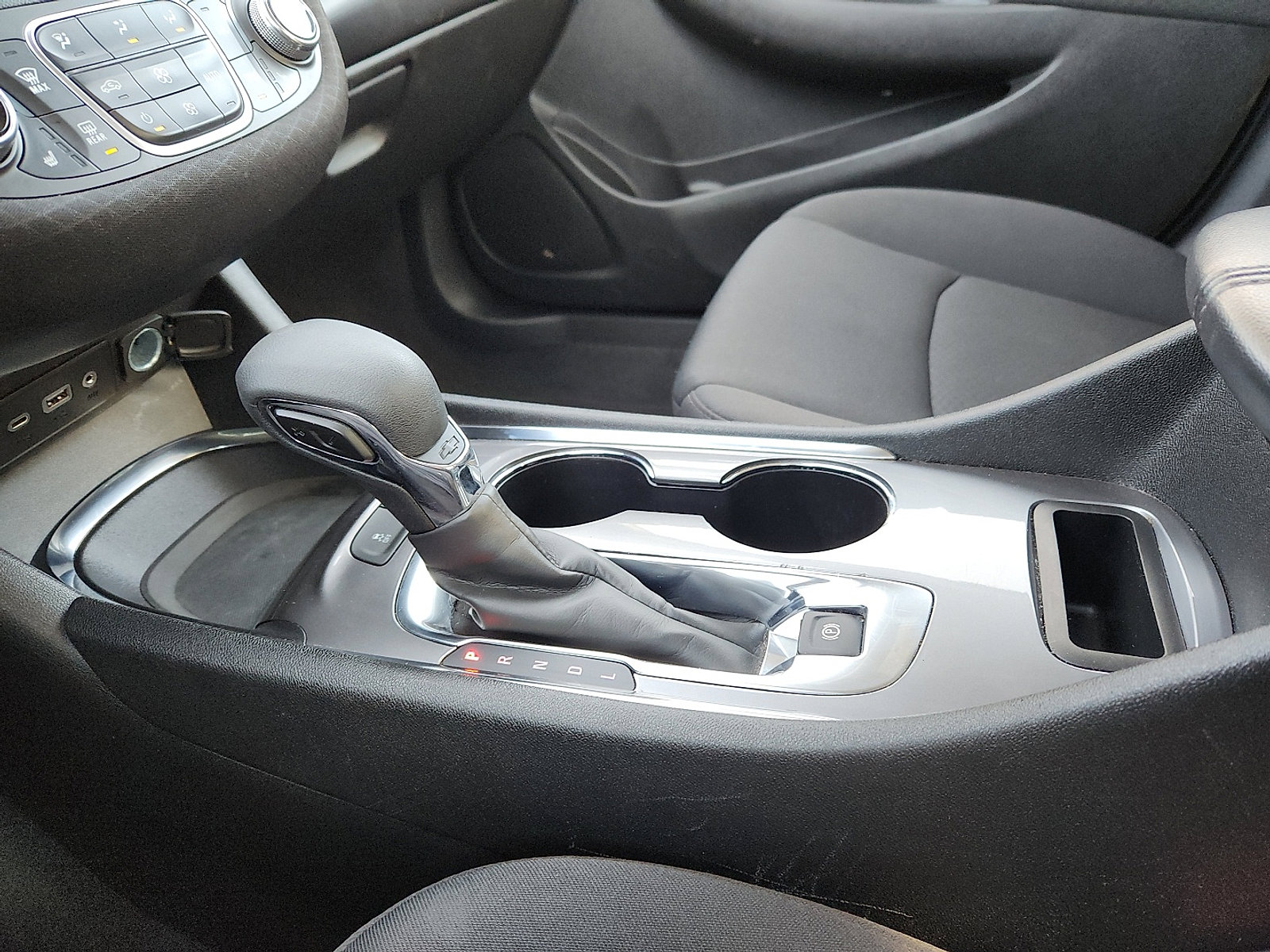 Used 2024 Chevrolet Malibu LT image 20